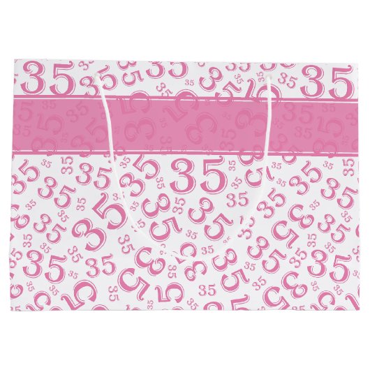 Happy 35th Birthday Number Pattern Pink/White Groot Cadeauzakje (Achterkant)