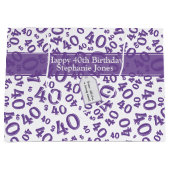 Happy 40th Birthday Number Pattern Paars/White 40 Groot Cadeauzakje (Voorkant)