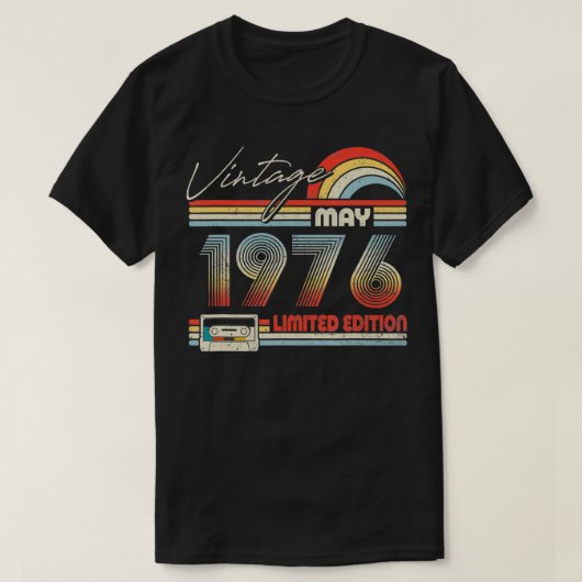 Happy 45th Birthday mei 1976 45 Years Old T-shirt (Design voorkant)