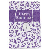 Happy 45th Birthday Number Pattern Paars/White Medium Cadeauzakje (Voorkant)