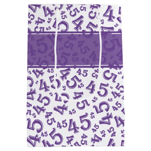 Happy 45th Birthday Number Pattern Paars/White Medium Cadeauzakje (Achterkant)