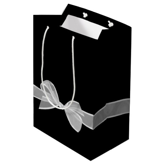 Happy 50th Birthday Bow op Black Medium Gift Bag Cadeauzakje (Achterkant Gekanteld)