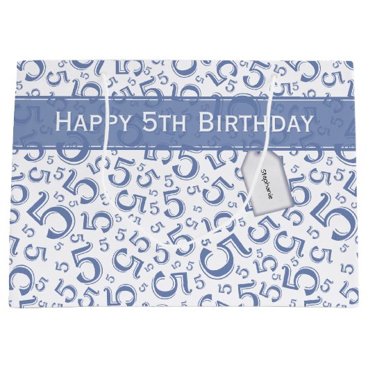 Happy 5th Birthday Number Pattern 5 Blue/White Groot Cadeauzakje (Voorkant)