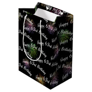 Happy 63rd Birthday vuurwerk op zwart Medium Cadeauzakje
