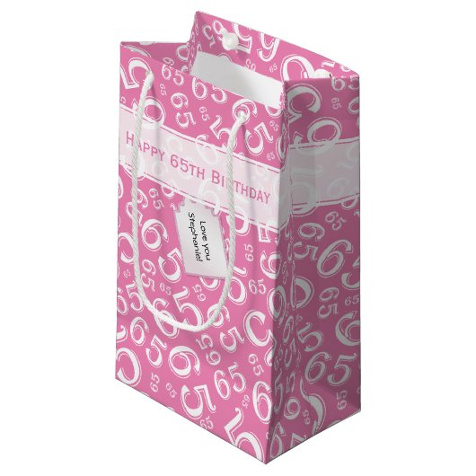 Happy 65th Birthday Number Pattern Pink and White Klein Cadeauzakje (Voorkant Gekanteld)