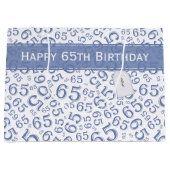 Happy 65th Birthday Party Pattern Blue and White Groot Cadeauzakje (Voorkant)