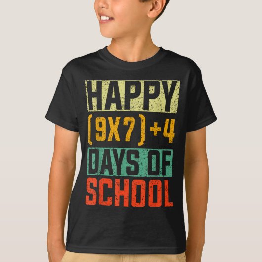 Happy 67 Days Of School Math Teacher Students Six  T-shirt (Voorkant)