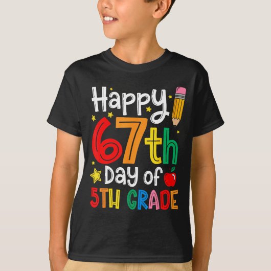 Happy 67th Day Of 5th Grade Teacher Student Six Se T-shirt (Voorkant)