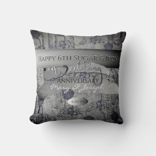 "Happy 6th Sugar&Iron Wedding Jubileum" Kussen (Voorkant)