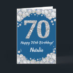 Happy 70th Birthday Blue en Silver Glitter Card Kaart<br><div class="desc">Happy 70th Birthday Blue en Silver Glitter Card met persoonlijke naam. Voor verdere aanpassing,  te klikken gelieve de knoop "van de Aanpassing het"en ons ontwerphulpmiddel te gebruiken om deze sjabloon te wijzigen.</div>