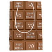 Happy 70th Birthday Chocolate Snoep Bar Medium Cadeauzakje (Voorkant)