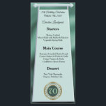 Happy 70th Birthday Green Glitter Folie Menu<br><div class="desc">Een stijlvol menu met een groen en folie en een uniek verjaardagsnummer in glitter en gold.</div>