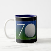 Happy 70th Birthday voor golf nut Tweekleurige Koffiemok (Links)