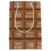 Happy 75th Birthday Chocolate Snoep Bar Medium Cadeauzakje (Voorkant)