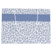Happy 80th Birthday Blue and White Number Pattern Groot Cadeauzakje (Achterkant)