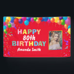 Happy 80th Birthday Colorful Balloons Red Spandoek<br><div class="desc">Fijne 80ste verjaardag kleurrijke ballonnen Confetti Red Photo Banner. Voor verdere aanpassing,  te klikken gelieve de knoop "van de Aanpassing het"en ons ontwerphulpmiddel te gebruiken om deze sjabloon te wijzigen.</div>