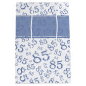 Happy 85th Birthday Number Pattern Blue/White Medium Cadeauzakje (Achterkant)