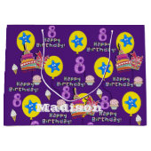 Happy 8th Birthday Gift Bag #8 Paars Groot Cadeauzakje (Voorkant)