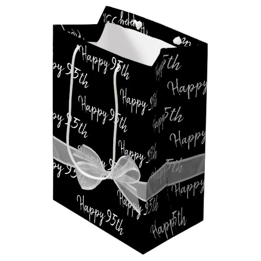 Happy 95th Birthday Bow op Black Medium Gift Bag Medium Cadeauzakje (Voorkant Gekanteld)
