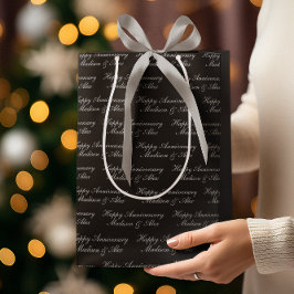 Happy Anniversary Script with Name Black Silver Medium Cadeauzakje