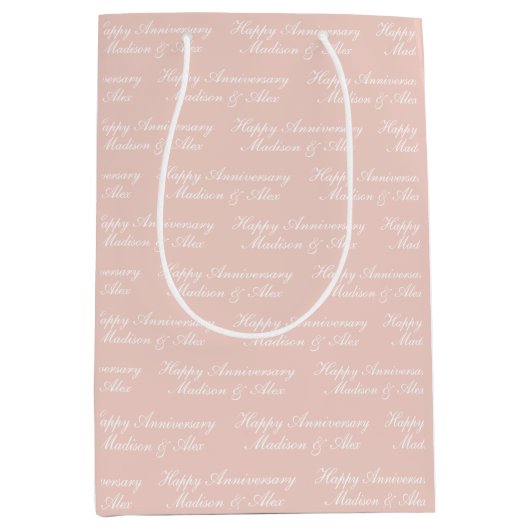 Happy Anniversary Script with Name Dusty Rose Medium Cadeauzakje (Voorkant)