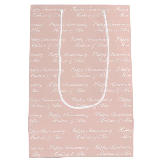 Happy Anniversary Script with Name Dusty Rose Medium Cadeauzakje (Achterkant)