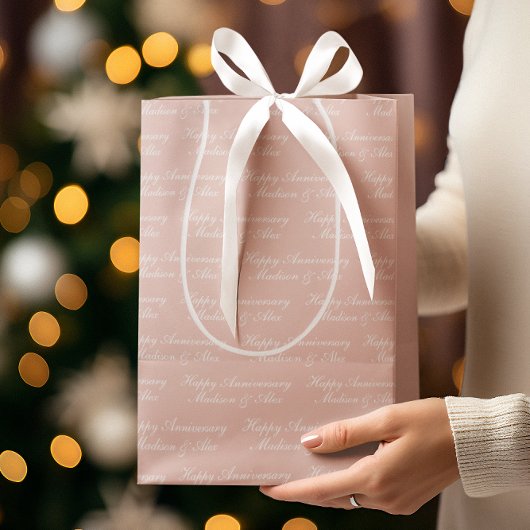 Happy Anniversary Script with Name Dusty Rose Medium Cadeauzakje