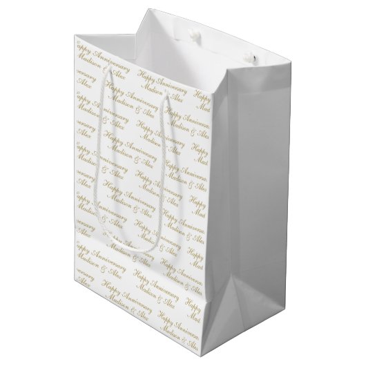 Happy Anniversary Script with Name White Gold Medium Cadeauzakje (Voorkant Gekanteld)