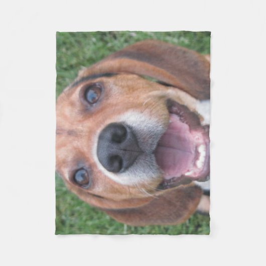 Happy Beagle Smiling Fleece Blanket (Voorkant)