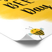 Happy Bee Day | Bumble bee Birthday Party Sign Poster (Hoek)