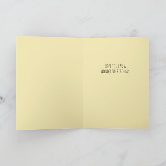 Happy Bee-lated Verjaardag Verlaat Bloemen  Kaart (Binnen)