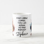 Happy Bigfoot Sasquatch Mugshot Search Team Koffiemok (Center)