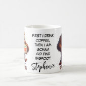 Happy Bigfoot Sasquatch Search Team Koffiemok (Center)