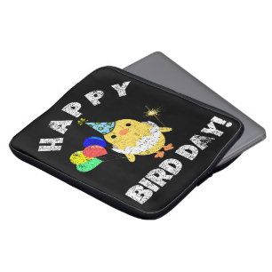 Happy Bird Day Birthday Pun Laptop Sleeve