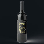 Happy Birthday 21st legant Letter E Monogram Wijn Etiket<br><div class="desc">Viel een zeer speciale 21ste verjaardag of een willekeurig geval met deze kenmerkende etiketten van wijnflessen. Deze labels voorzien een mooi en elegant E-monogram. Het initiaal E heeft een antiek of goudstijl met zwarte accenten. Het grote gecentreerde monogram gaat vergezeld van uw voornaam of achternaam en het bericht "Happy 21st...</div>