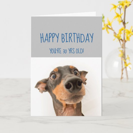 Happy Birthday 30th Secret to look Younger Fun Kaart (Gele Bloem)