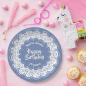 Happy Birthday 70th Blue/White Number Pattern Papieren Bordje (Feest)