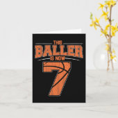 Happy Birthday 7e 7 jaar oude Basketball Boys Seat Kaart (Gele Bloem)