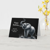 Happy Birthday Age is onbelangrijk Funny Elephant Kaart (Gele Bloem)