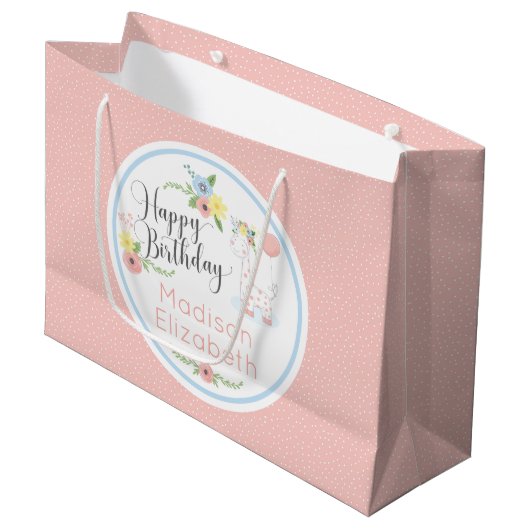 Happy Birthday Baby Giraffe Bloemen Kalf Custom Groot Cadeauzakje (Voorkant Gekanteld)