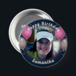 Happy Birthday-ballonnen en fotoroze Ronde Button 7,6 Cm<br><div class="desc">Alle tekst kan worden aangepast. Fun ballonnen en confetti happy jarig één foto knop. Al kunstwerk dat door Valarie Wade wordt ontworpen.</div>