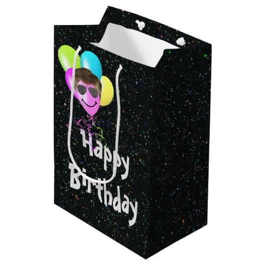 Happy Birthday ballonnen op Glitter Medium Cadeauzakje (Voorkant Gekanteld)