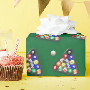 Happy Birthday Billiard Balls op Green Cadeaupapier