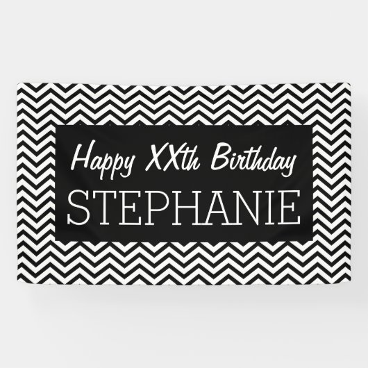 Happy Birthday - Black White Chevrons - aangepaste Spandoek (Horizontaal)