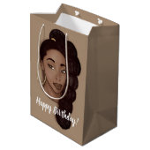 Happy Birthday, Black Woman w/Long Ponytail, Brown Medium Cadeauzakje (Achterkant Gekanteld)