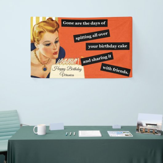 Happy Birthday Blowing Out Candles  Funny Spandoek (Beurs)