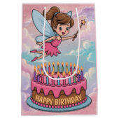 Happy Birthday Cartoon Fairy Medium Cadeauzakje (Achterkant)