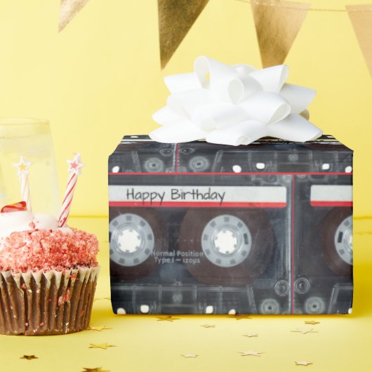 Happy Birthday Cassettebandje Cadeaupapier (Verjaardagsfeest)