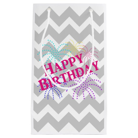 Happy Birthday Chevron Star Fireworks Gift Bag Klein Cadeauzakje (Voorkant)
