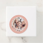Happy Birthday Classic Simple Family Foto Bedankjes Labels (In situ)